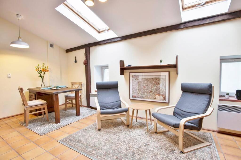 Bright Loft In Amazing Location Lägenhet Kraków Exteriör bild